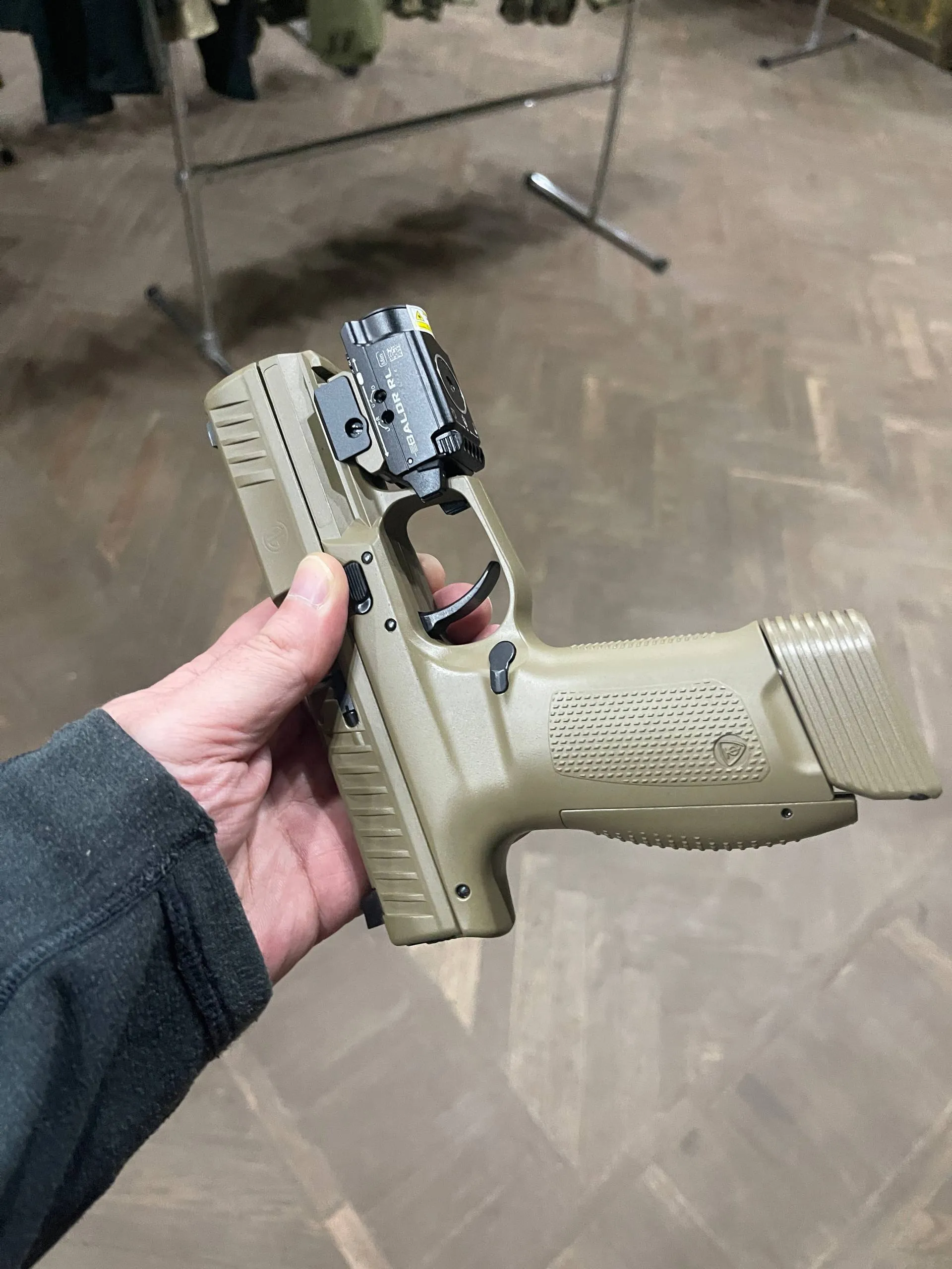 ФОРТ-20: Total Coyote Tan